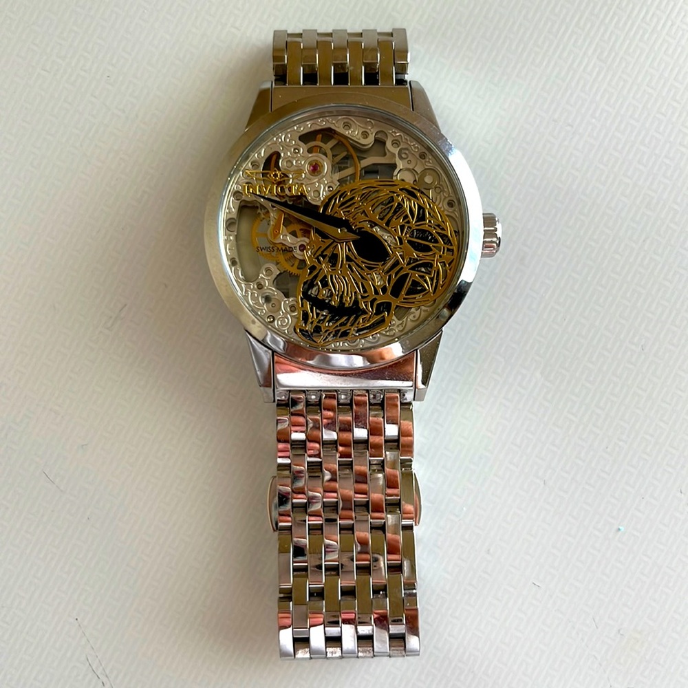 Innvicta Men’s Skull Watch
